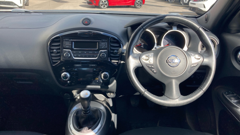 Nissan Juke 1.2 DiG-T Acenta 5dr Petrol Hatchback